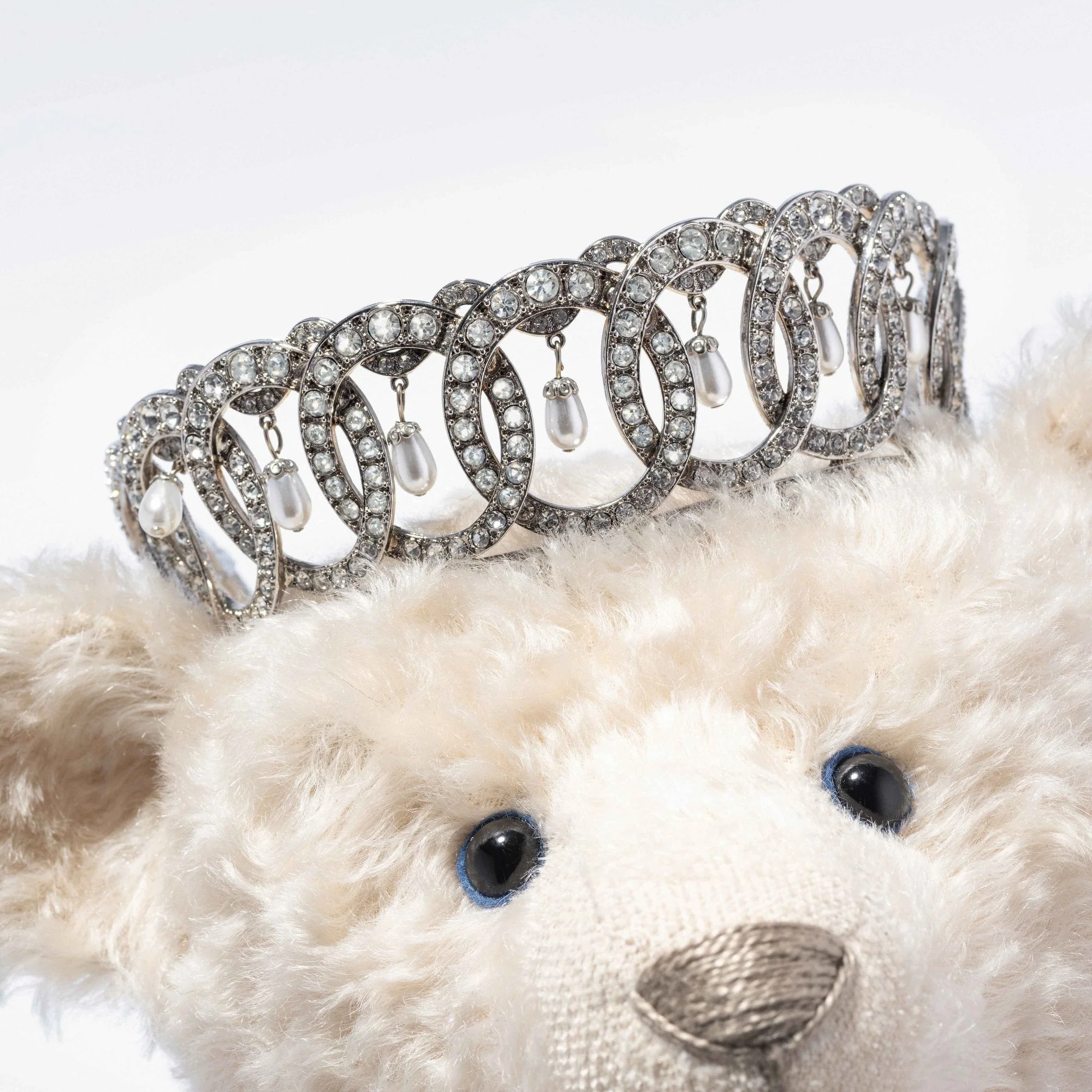 Queen Elizabeth II Memorial Bear - Image 2