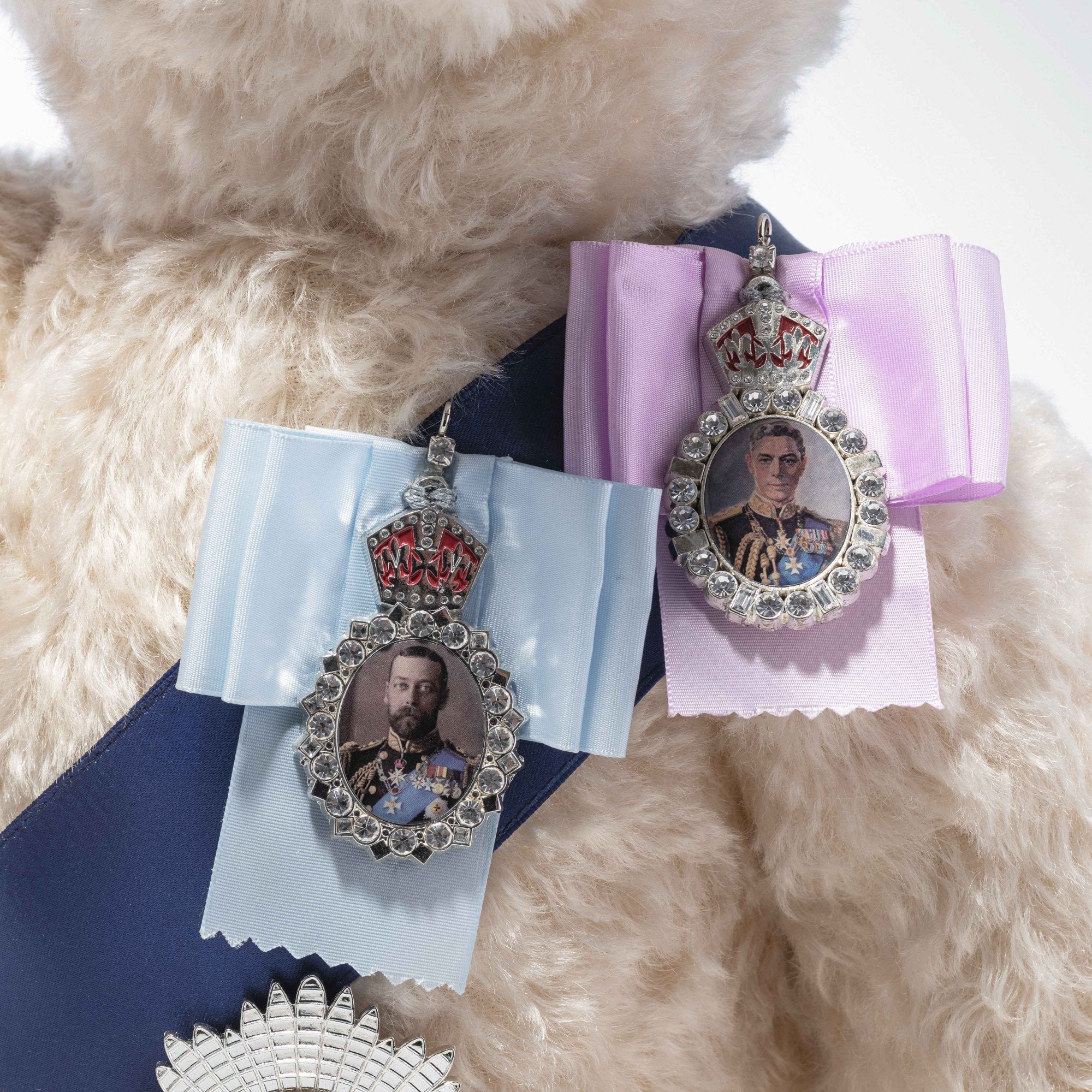 Queen Elizabeth II Memorial Bear - Image 3