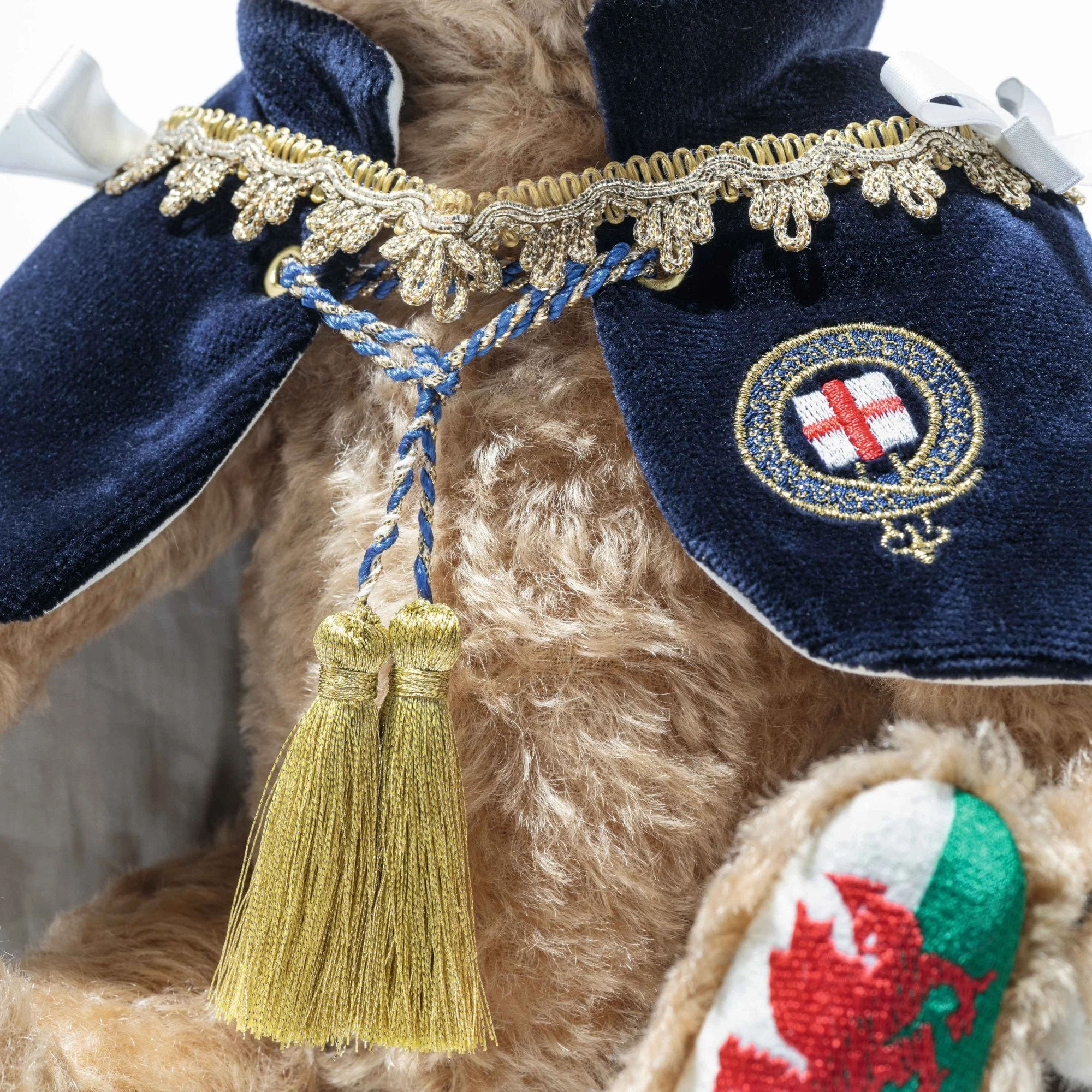 William – The Prince of Wales - Image 4