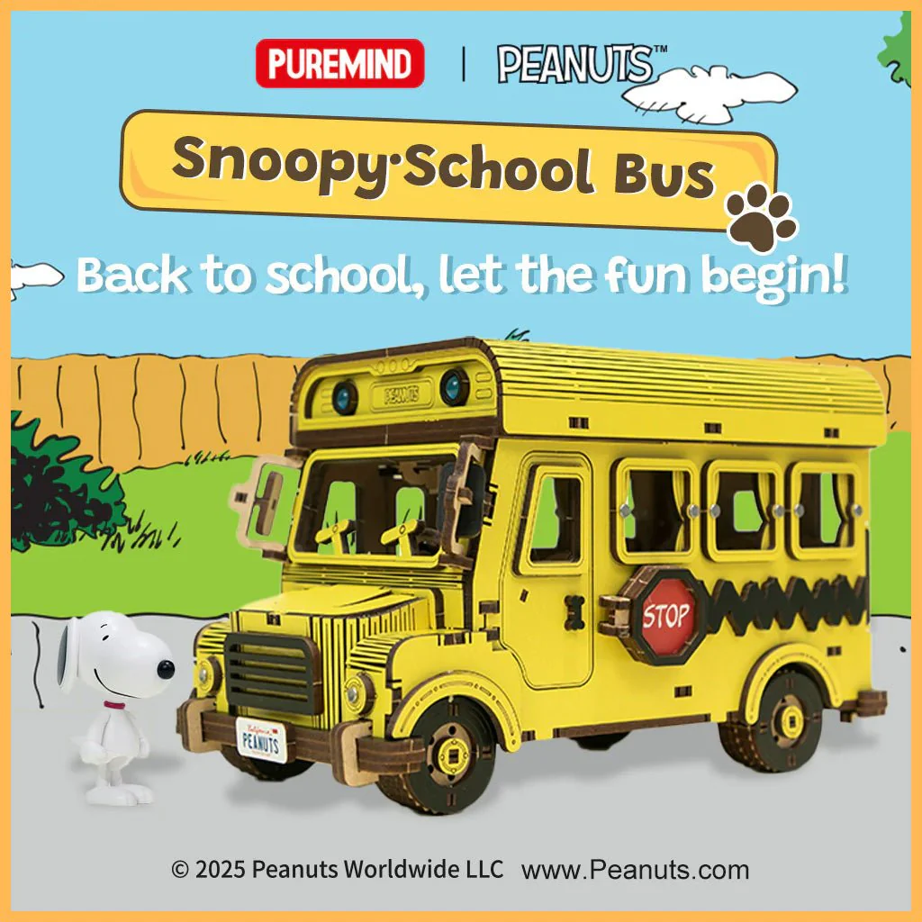 Peanuts™ Snoopy Yellow School Bus - Image 8