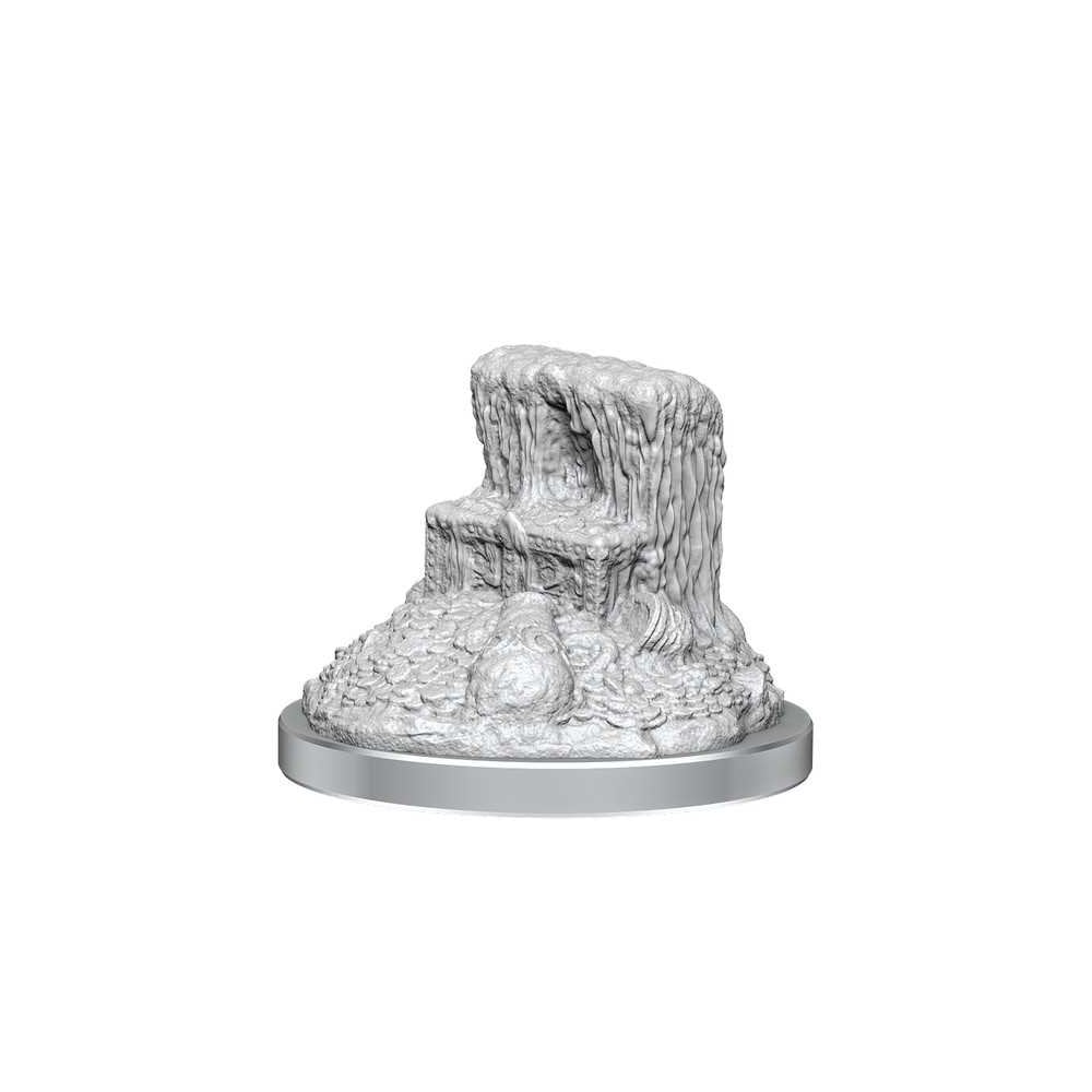 White Dragon Wyrmling: D&D Nolzur's Marvelous Unpainted Miniatures - Image 2